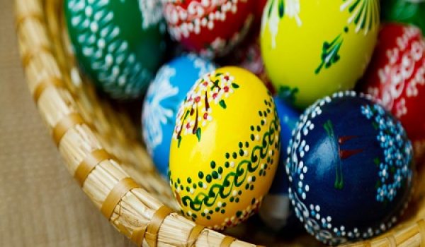 traditional easter eggs